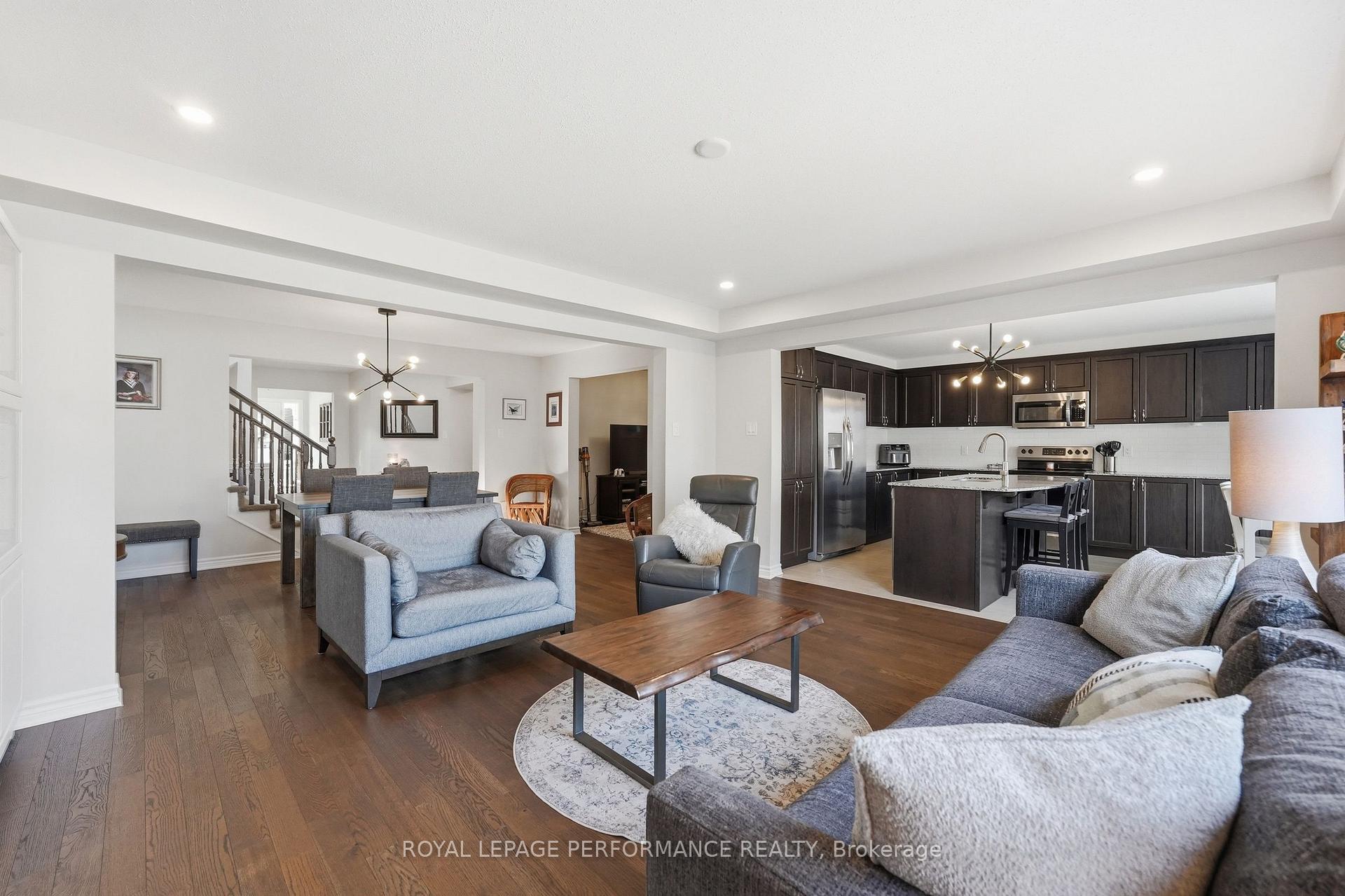 Photo 14 of 66 Baldcypress Way, Ottawa, Kanata - Emerald Meadows/Trailwest — HOMEH