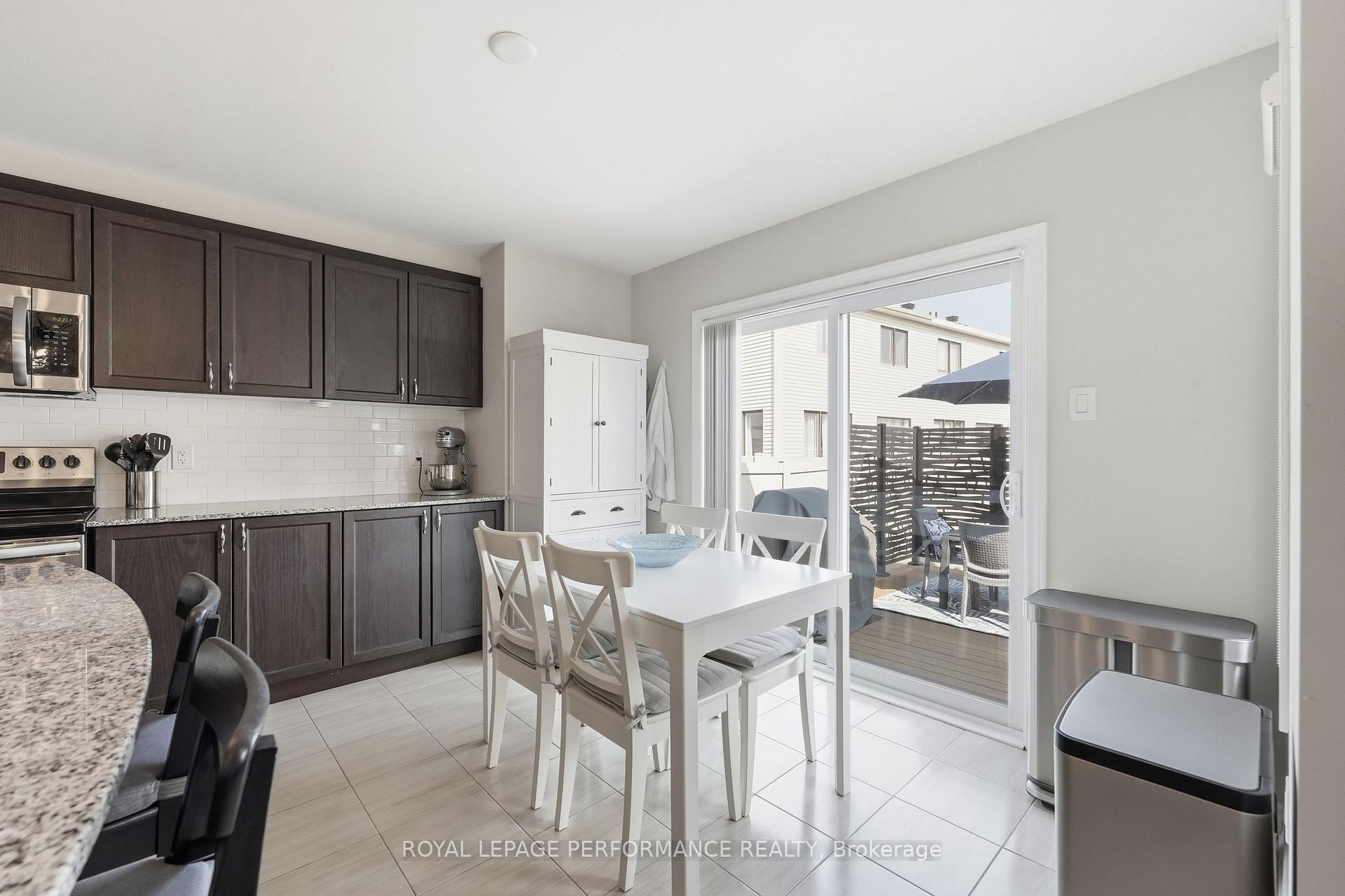 Photo 20 of 66 Baldcypress Way, Ottawa, Kanata - Emerald Meadows/Trailwest — HOMEH
