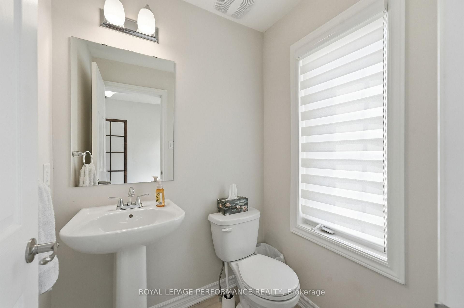 Photo 21 of 66 Baldcypress Way, Ottawa, Kanata - Emerald Meadows/Trailwest — HOMEH