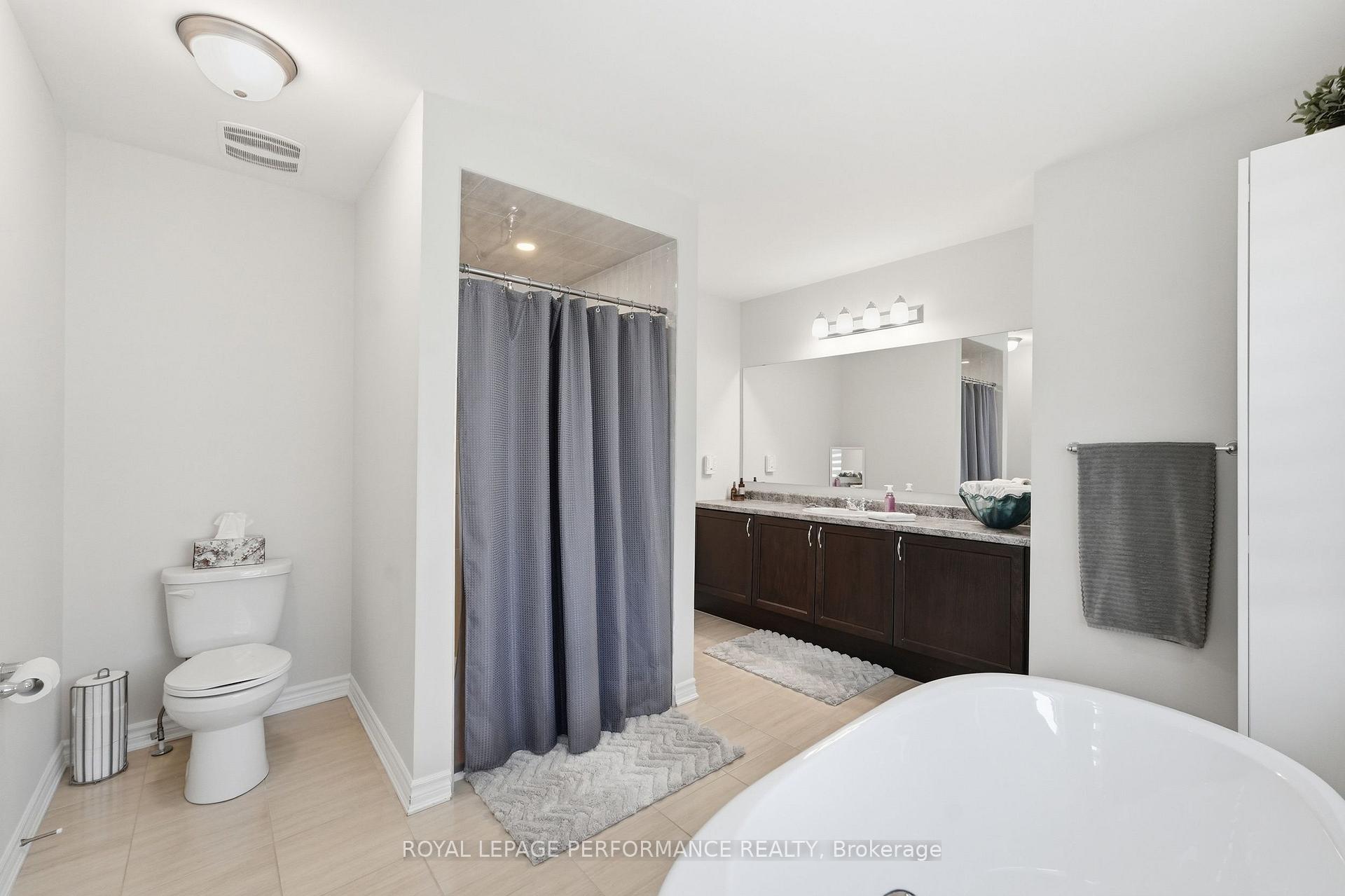 Photo 28 of 66 Baldcypress Way, Ottawa, Kanata - Emerald Meadows/Trailwest — HOMEH