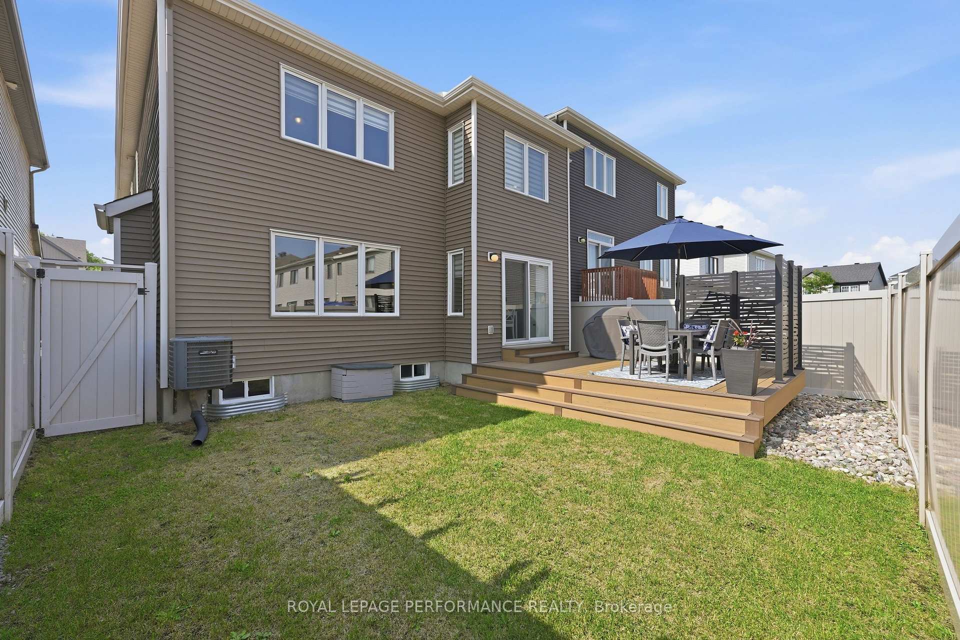 Photo 41 of 66 Baldcypress Way, Ottawa, Kanata - Emerald Meadows/Trailwest — HOMEH