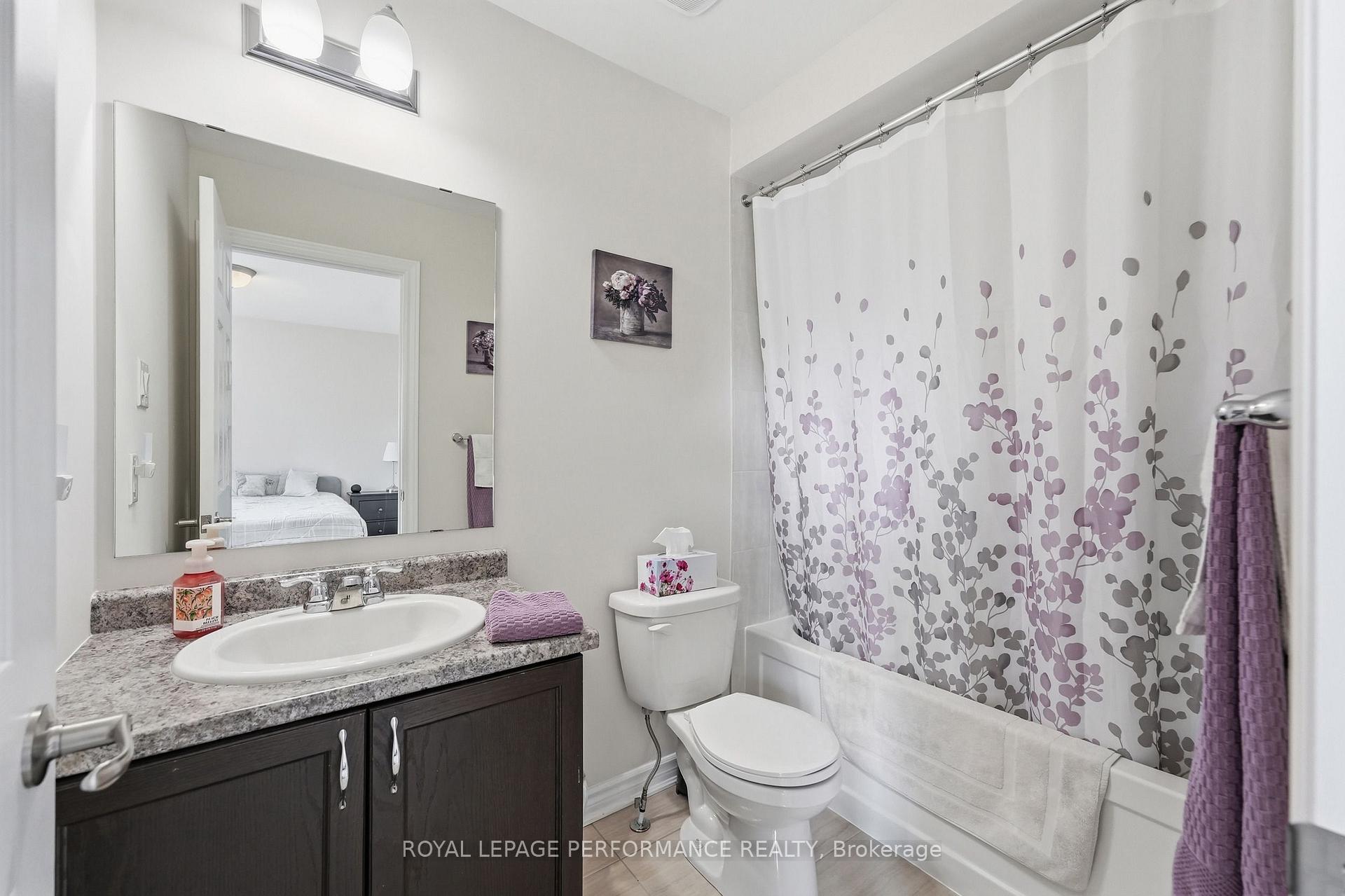 Photo 42 of 66 Baldcypress Way, Ottawa, Kanata - Emerald Meadows/Trailwest — HOMEH