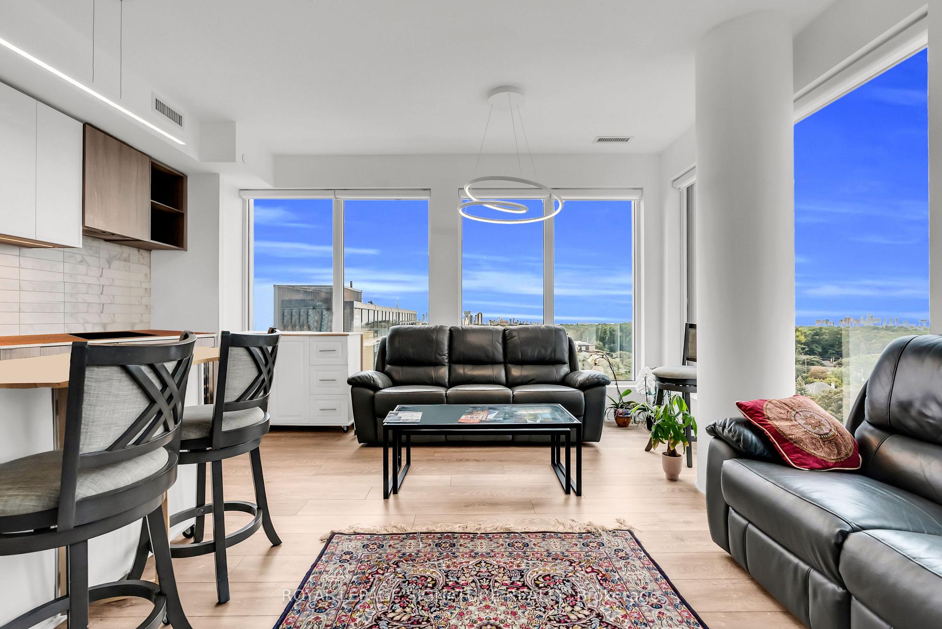 Photo 8 of Unit 1121, 2020 Bathurst Street, Toronto, Forest Hill South — HOMEH