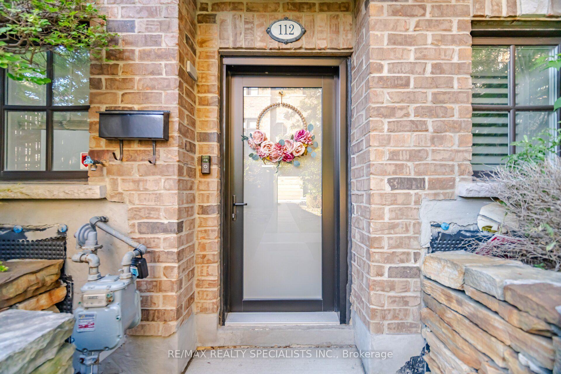 Photo 5 of Unit 112, 1812 Burnhamthorpe Road E, Mississauga, Applewood — HOMEH