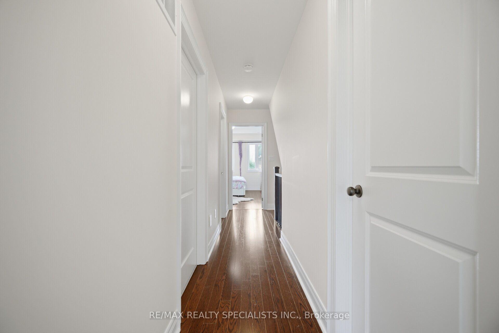 Photo 27 of Unit 112, 1812 Burnhamthorpe Road E, Mississauga, Applewood — HOMEH