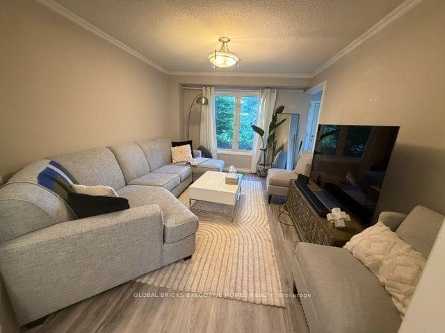 Photo 3 of 3232 Ulman Road, Oakville, Bronte — HOMEH