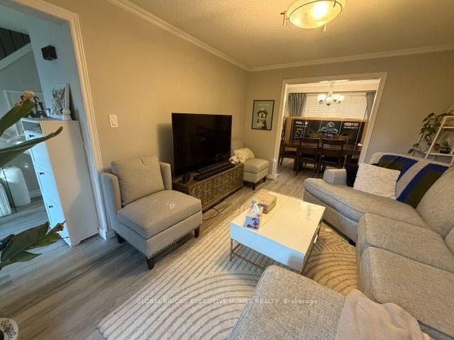 Photo 5 of 3232 Ulman Road, Oakville, Bronte — HOMEH