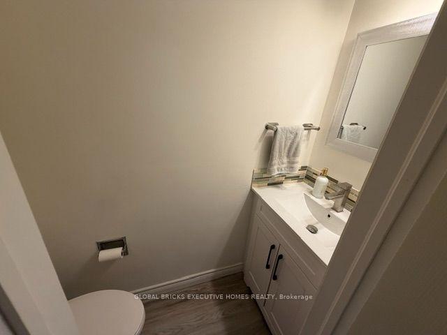 Photo 4 of 3232 Ulman Road, Oakville, Bronte — HOMEH