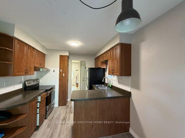 Photo 18 of 3232 Ulman Road, Oakville, Bronte — HOMEH