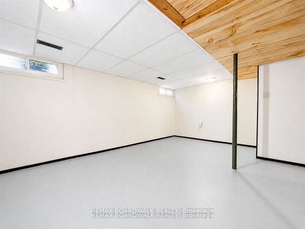 Photo 12 of 53J Sumac Street, Ottawa, Beacon Hill South — HOMEH