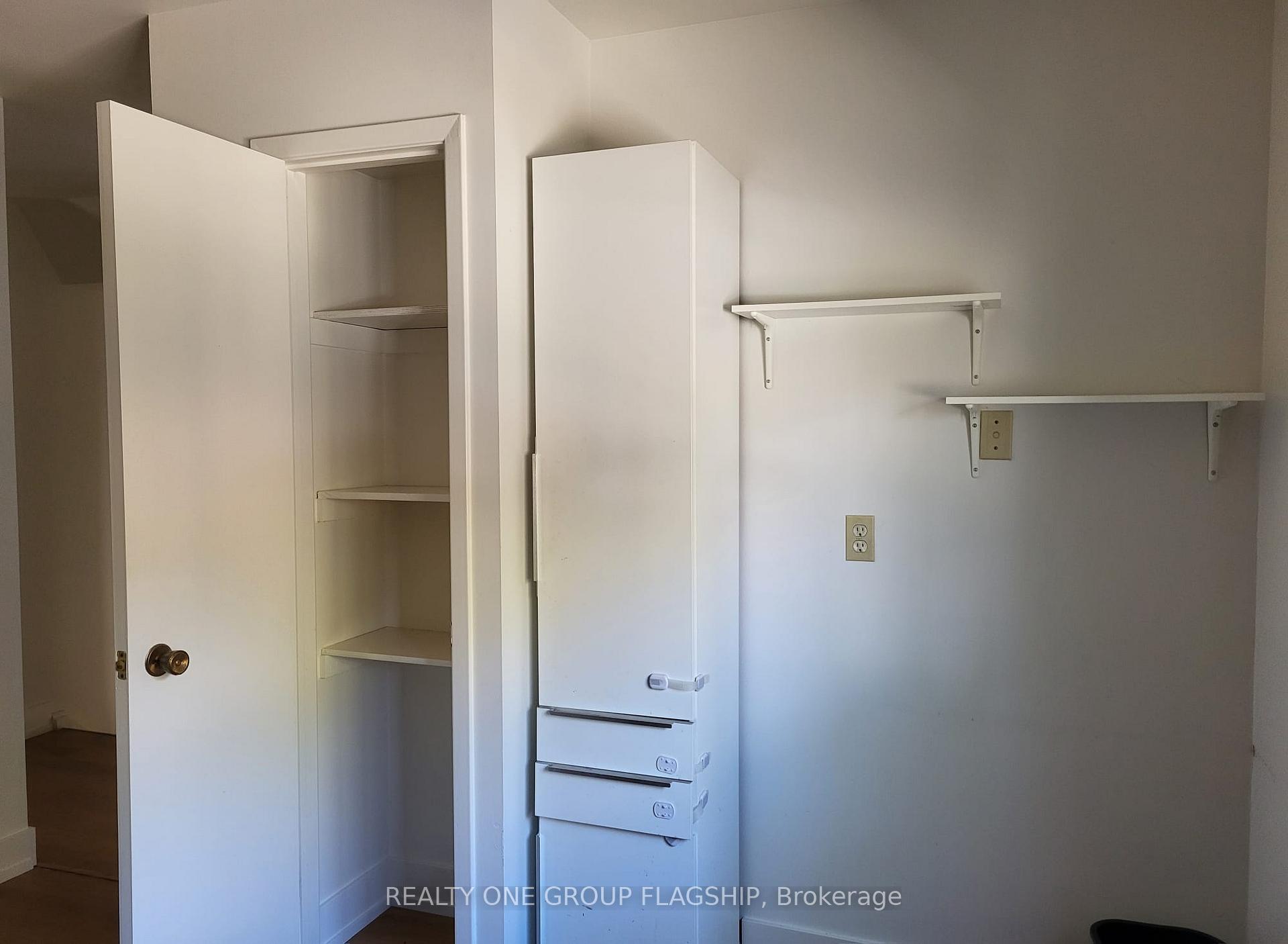 Photo 12 of Unit 20, 20 Mineola Road E, Mississauga, Mineola — HOMEH