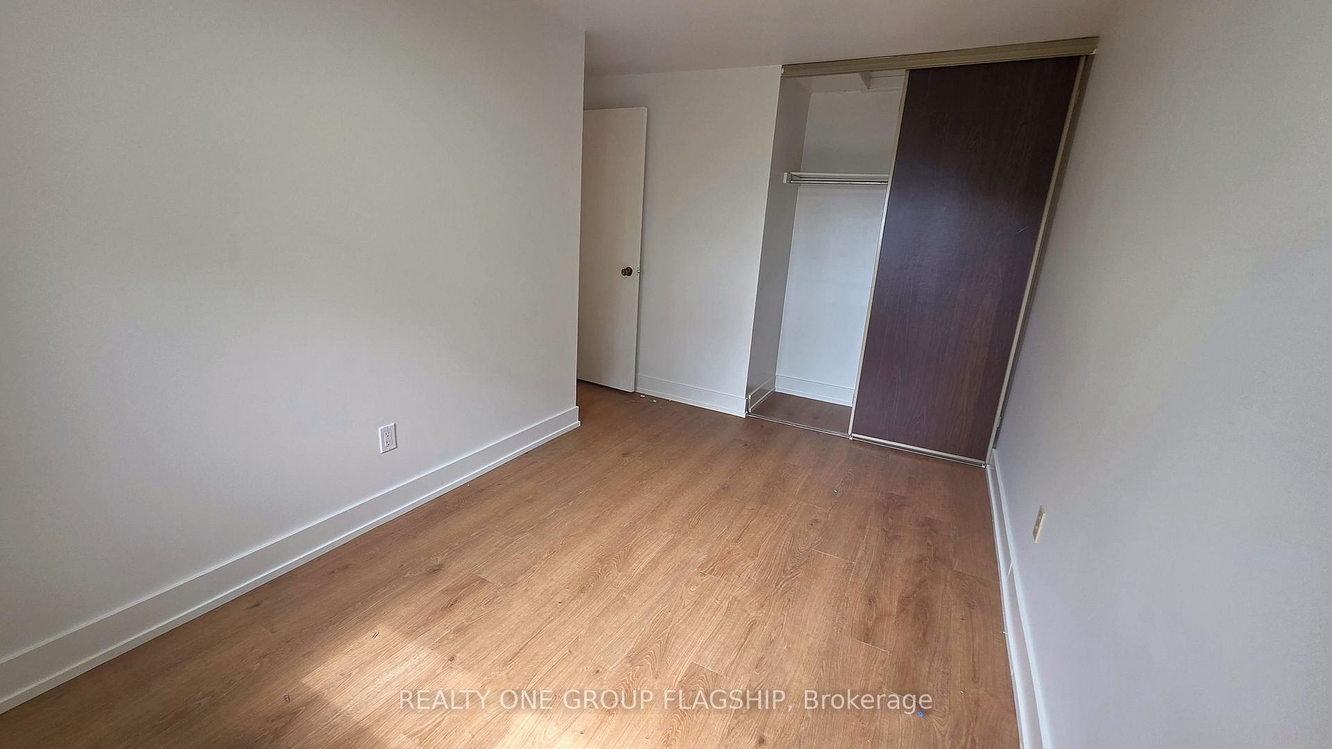 Photo 19 of Unit 20, 20 Mineola Road E, Mississauga, Mineola — HOMEH