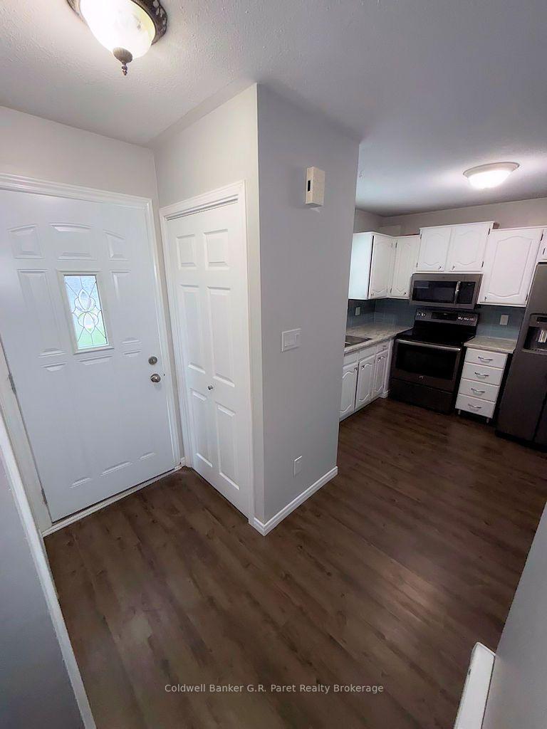 Photo 2 of Unit 3, 150 Concession Street E, Tillsonburg — HOMEH