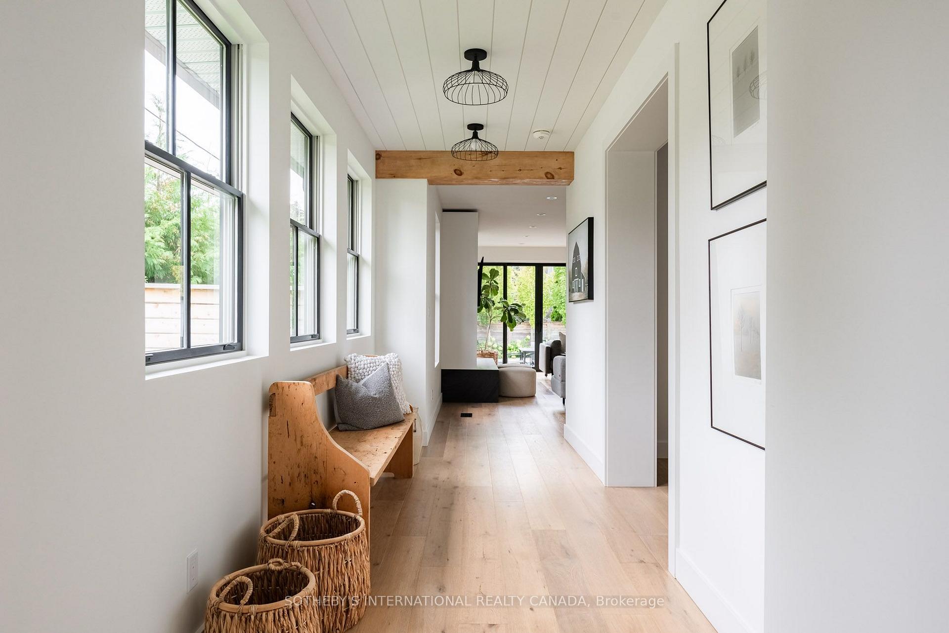Photo 7 of 55 Metcalfe Street, Aurora, Aurora Village — HOMEH