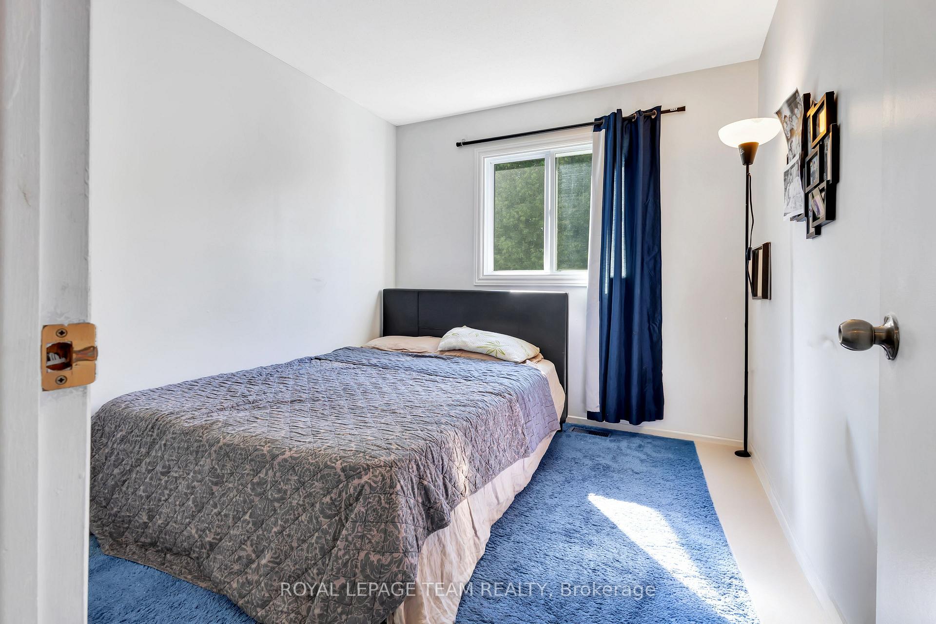 Photo 23 of 50 Equestrian Drive, Ottawa, Kanata - Bridlewood — HOMEH