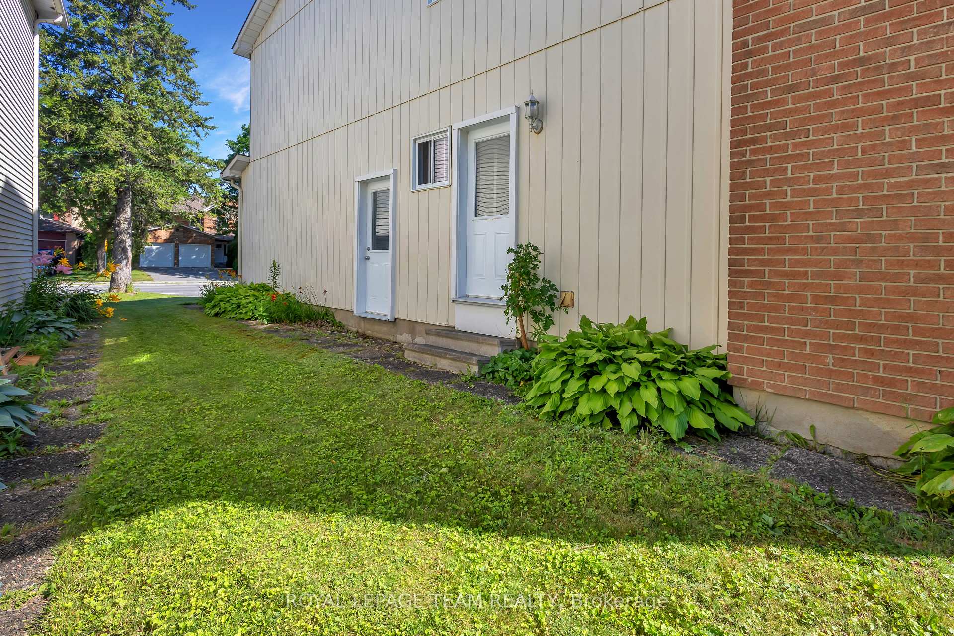 Photo 33 of 50 Equestrian Drive, Ottawa, Kanata - Bridlewood — HOMEH