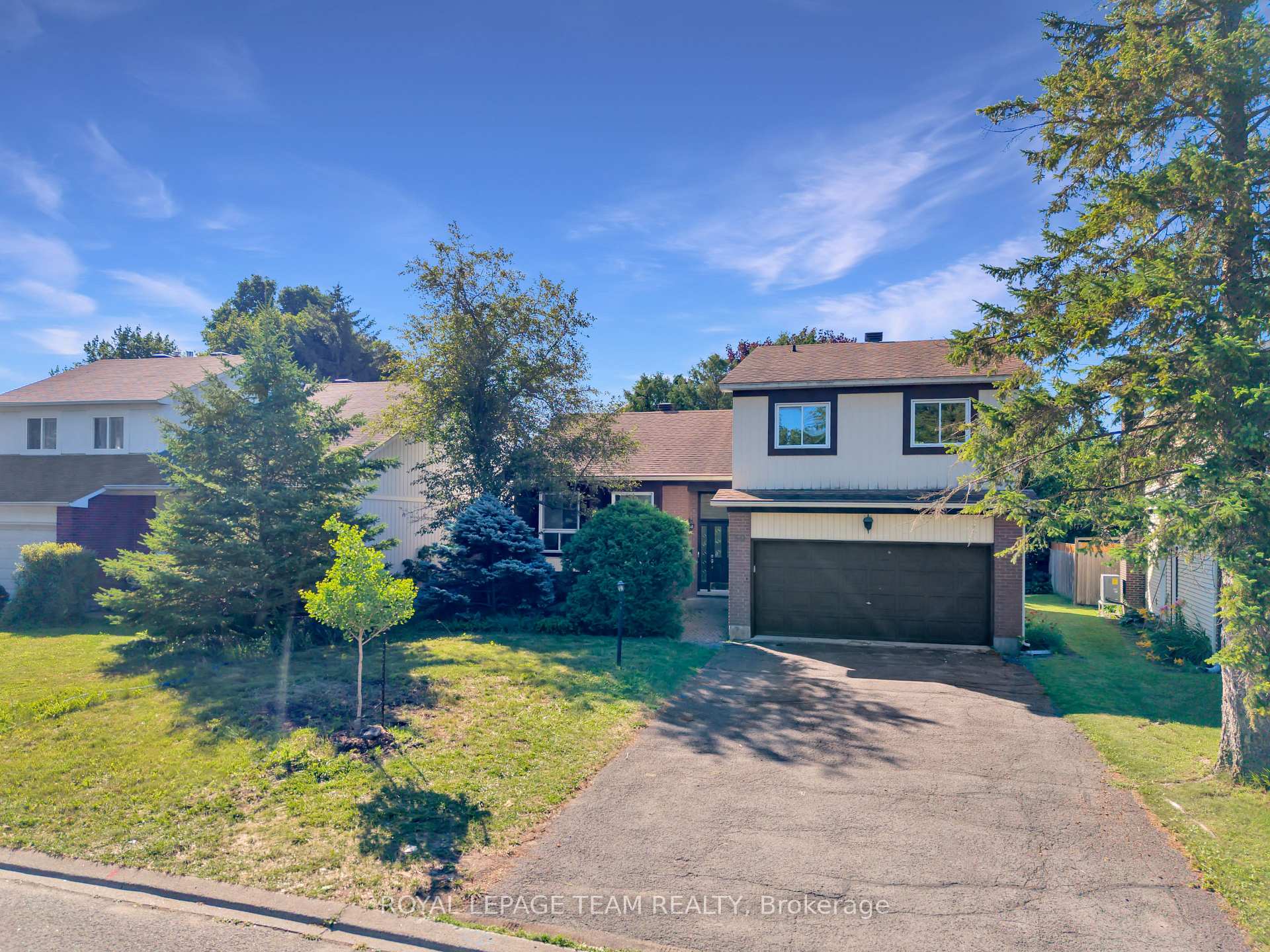 Photo 35 of 50 Equestrian Drive, Ottawa, Kanata - Bridlewood — HOMEH