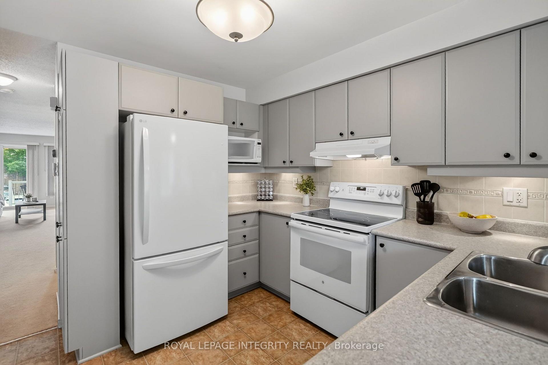 Photo 8 of 795 Longfields Drive, Ottawa, Barrhaven - Longfields — HOMEH