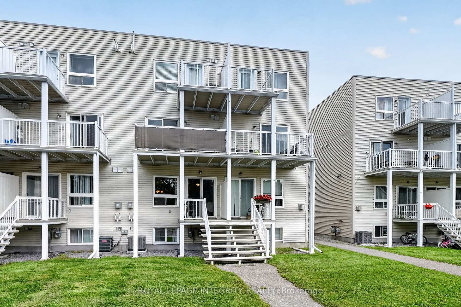 Photo 29 of 795 Longfields Drive, Ottawa, Barrhaven - Longfields — HOMEH