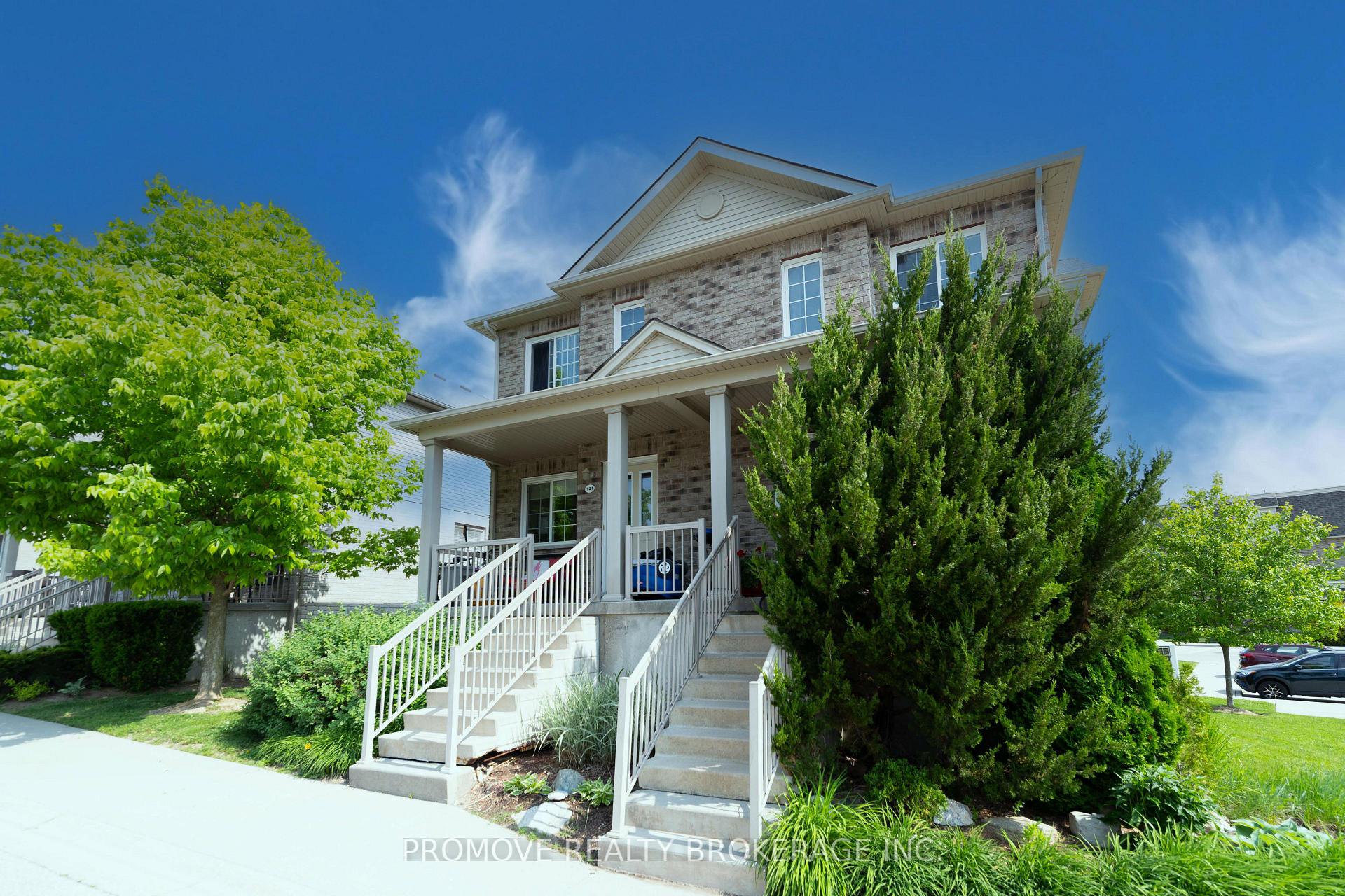 Photo 3 of Unit 121, 35 Mountford Drive, Guelph, Grange Road — HOMEH