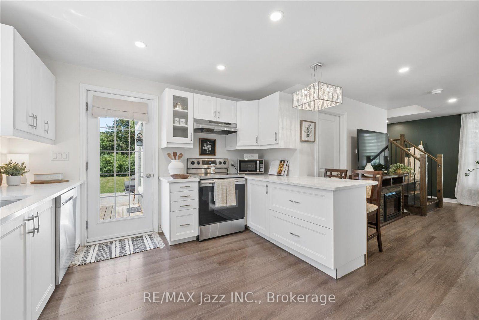 Photo 12 of 360 Mill Street, Brock, Beaverton — HOMEH