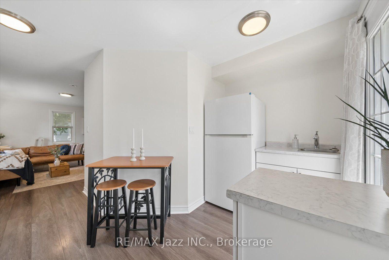 Photo 16 of 360 Mill Street, Brock, Beaverton — HOMEH