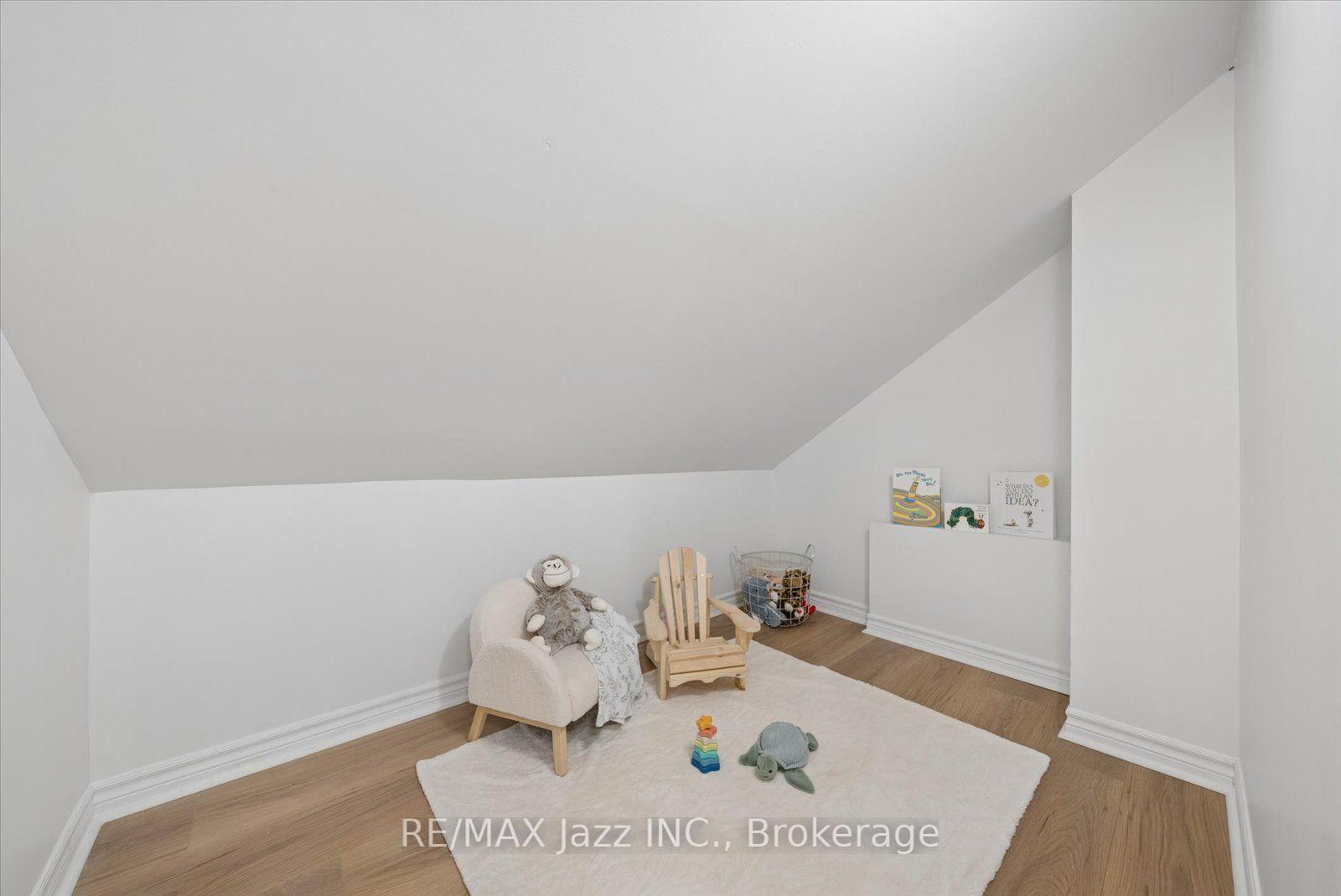 Photo 24 of 360 Mill Street, Brock, Beaverton — HOMEH