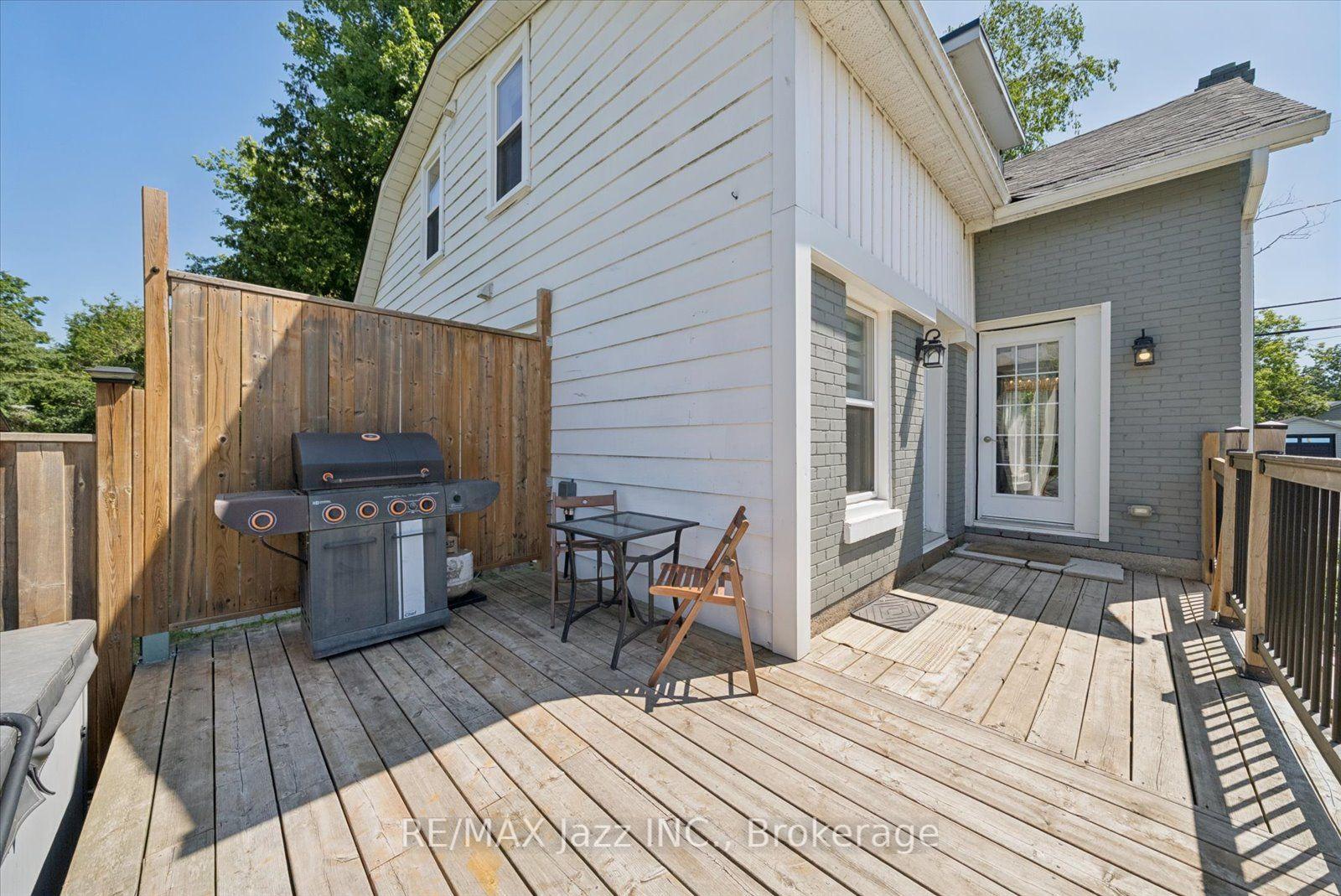 Photo 32 of 360 Mill Street, Brock, Beaverton — HOMEH