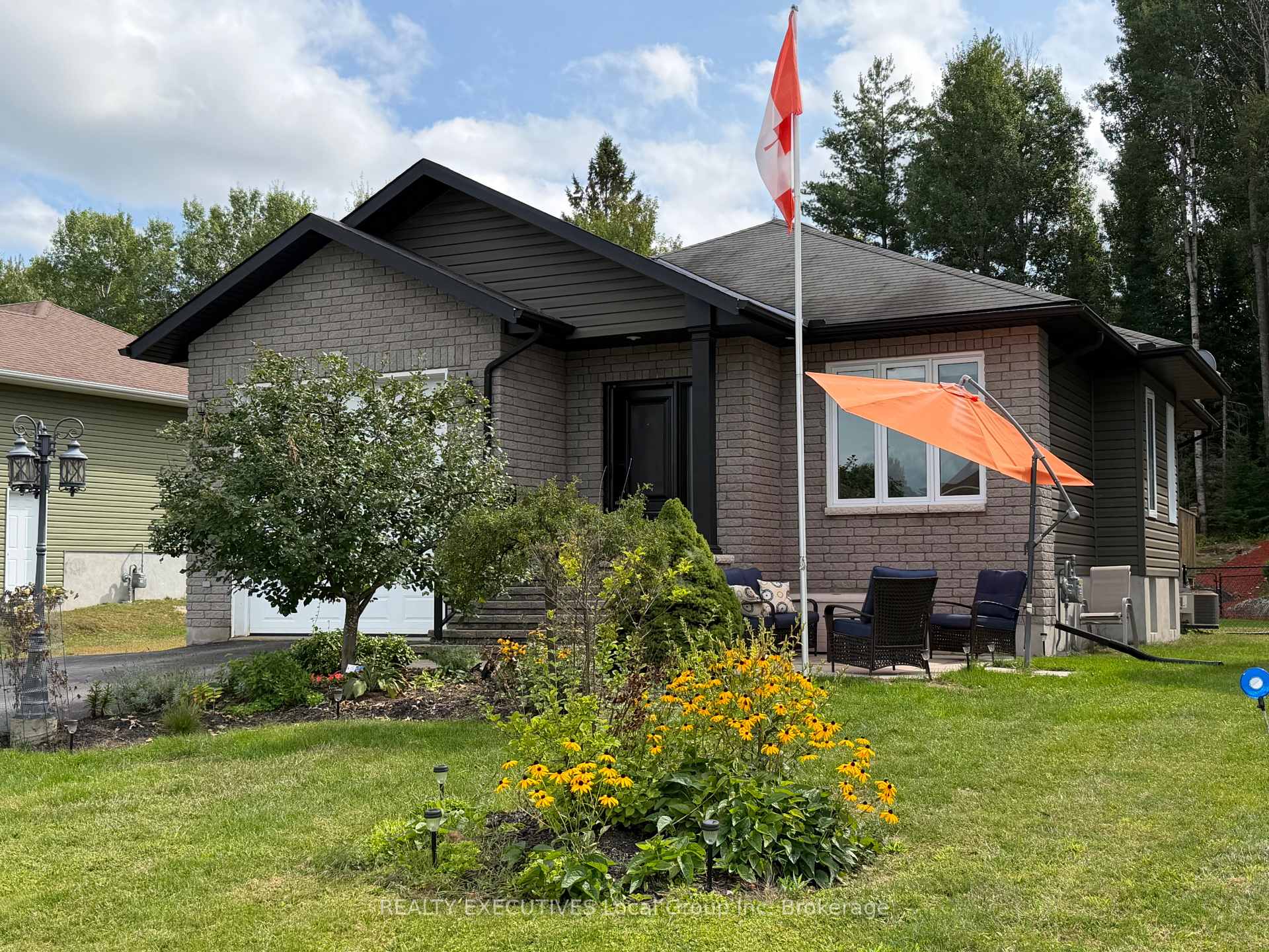 Photo 3 of 30 Osprey Crescent, Callander — HOMEH