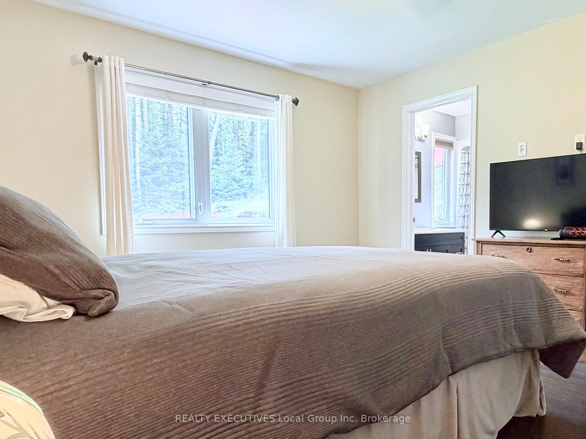 Photo 21 of 30 Osprey Crescent, Callander — HOMEH