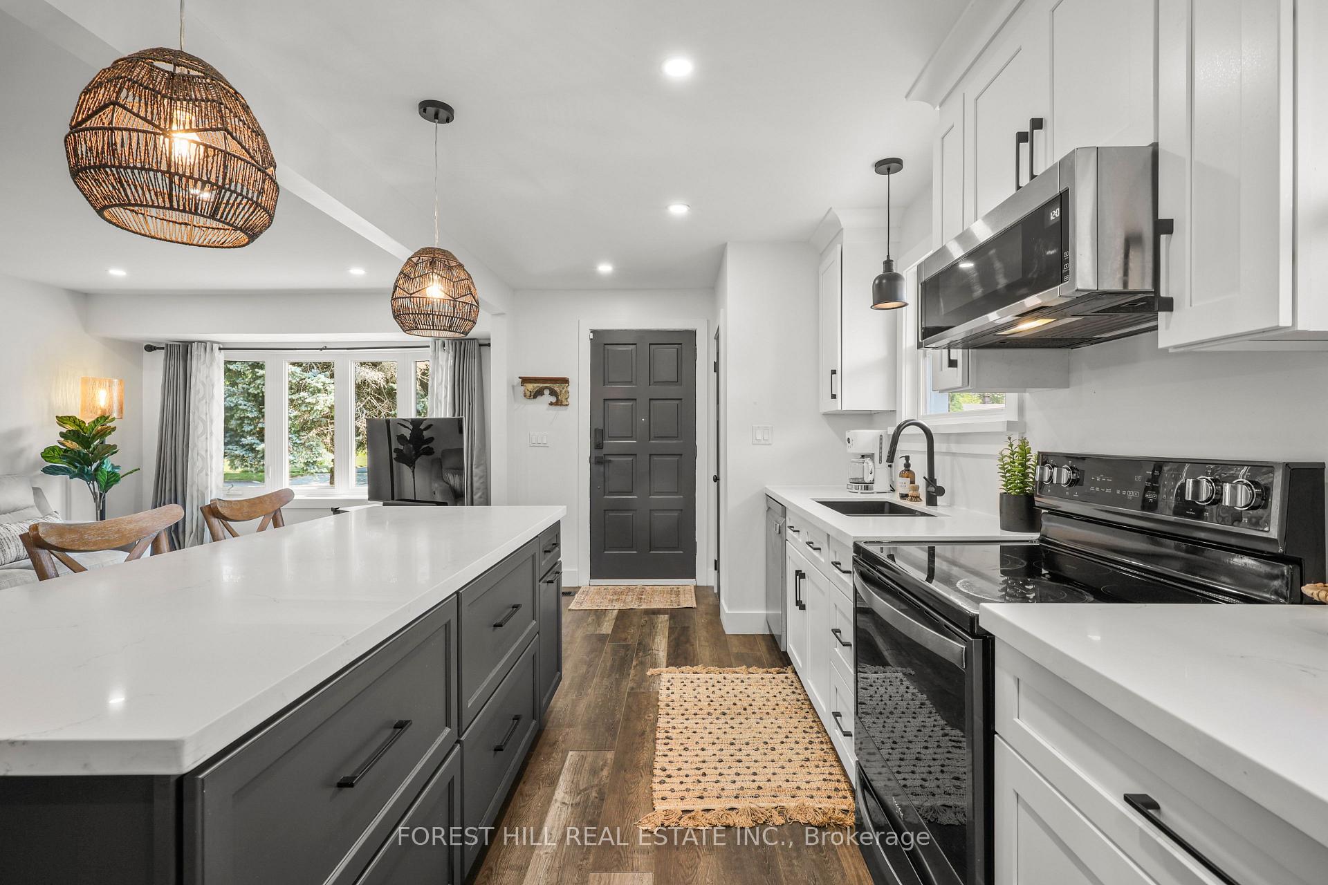 Photo 7 of 203 Merlin Crescent, London, East H — HOMEH