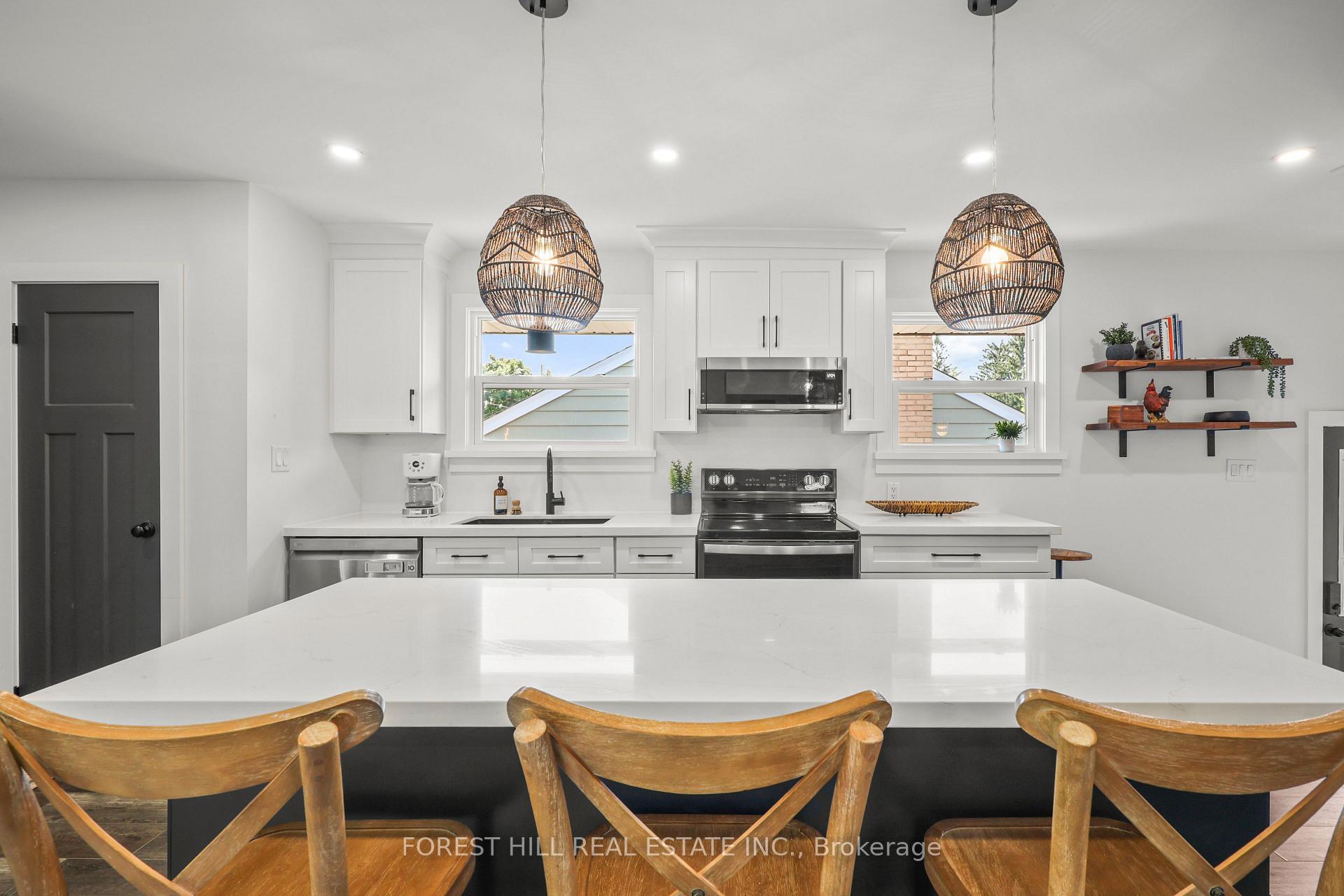 Photo 8 of 203 Merlin Crescent, London, East H — HOMEH
