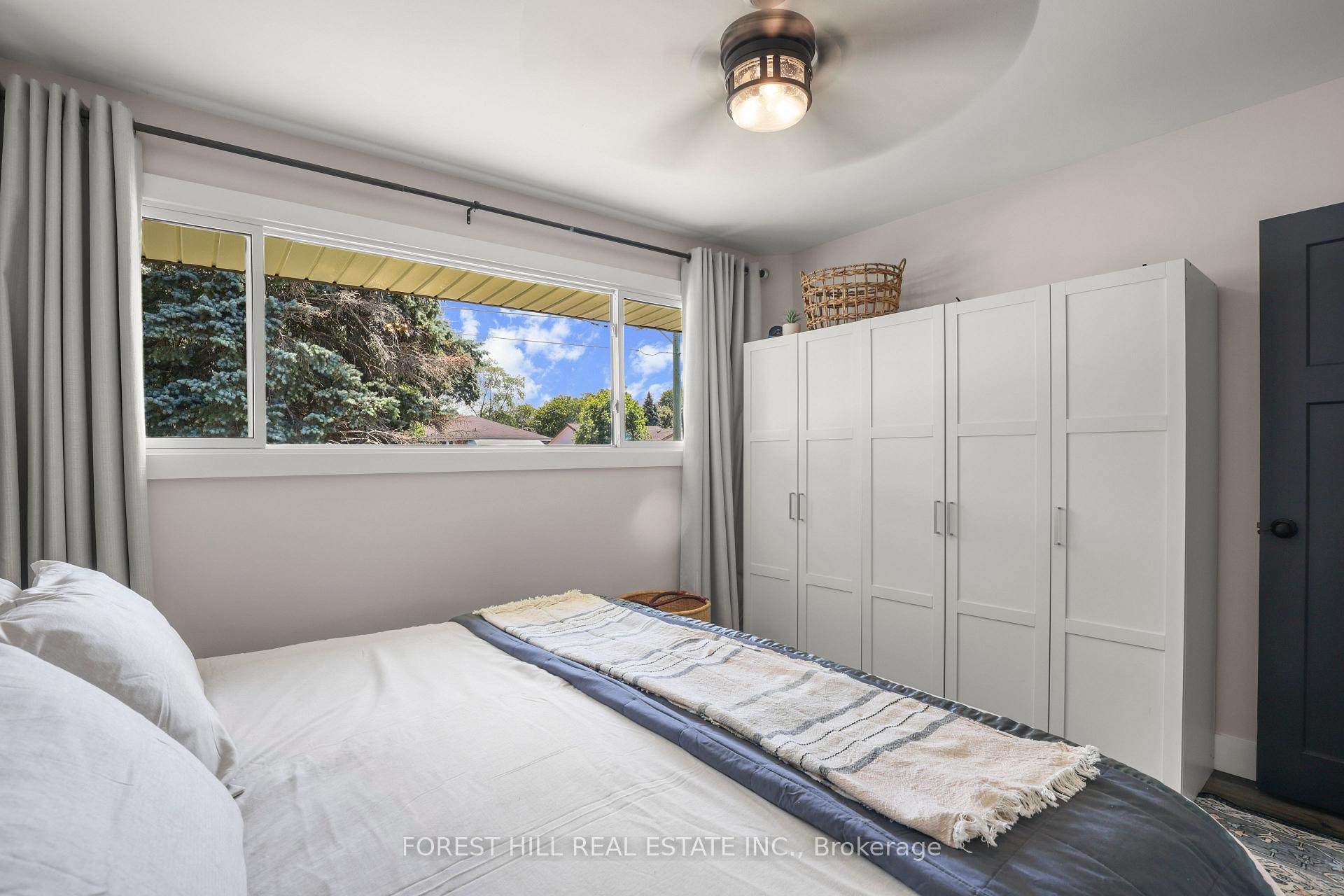 Photo 20 of 203 Merlin Crescent, London, East H — HOMEH