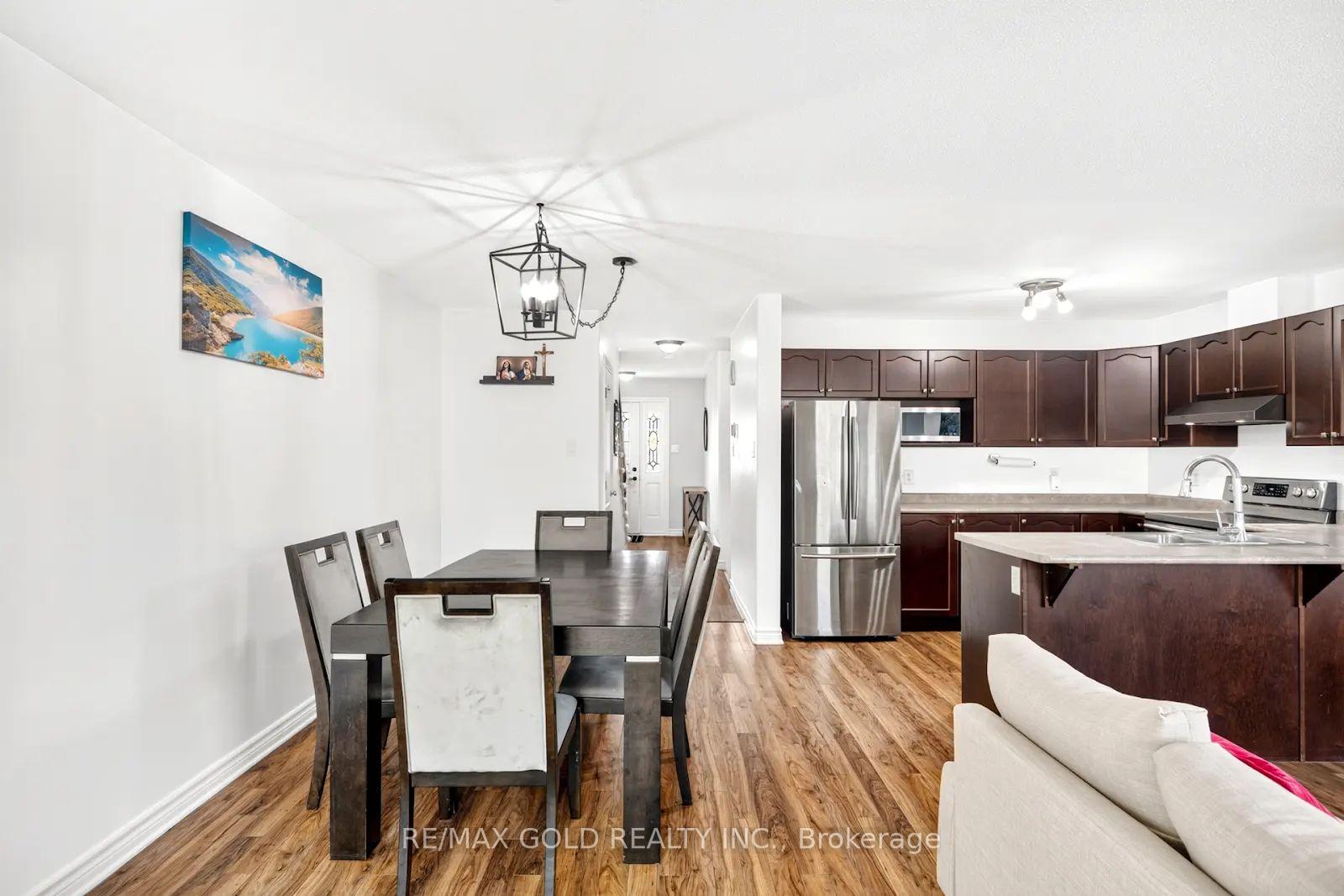 Photo 14 of 106 Thomas Street S, Arnprior, Arnprior — HOMEH