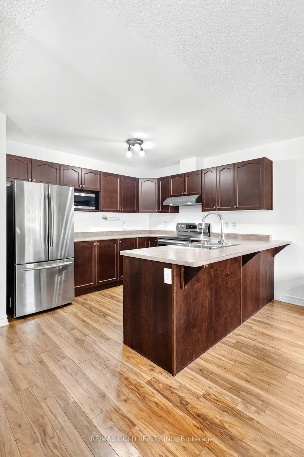 Photo 18 of 106 Thomas Street S, Arnprior, Arnprior — HOMEH
