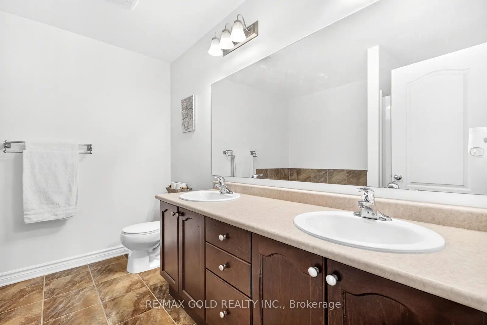 Photo 23 of 106 Thomas Street S, Arnprior, Arnprior — HOMEH