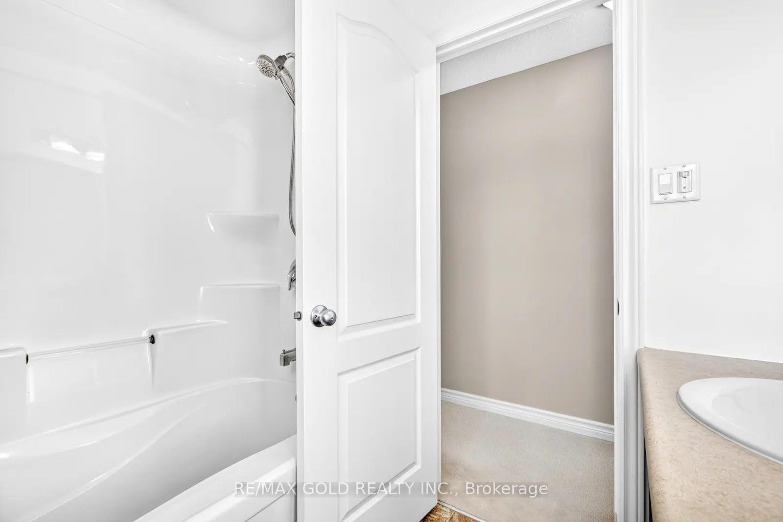Photo 27 of 106 Thomas Street S, Arnprior, Arnprior — HOMEH