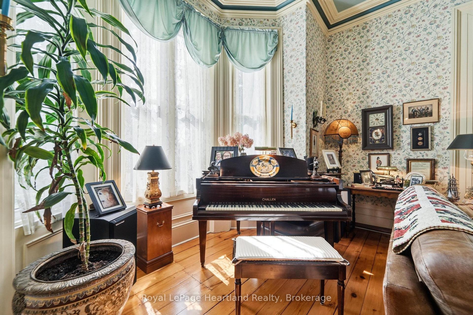 Photo 23 of 71 Kirk Street, Central Huron, Clinton — HOMEH