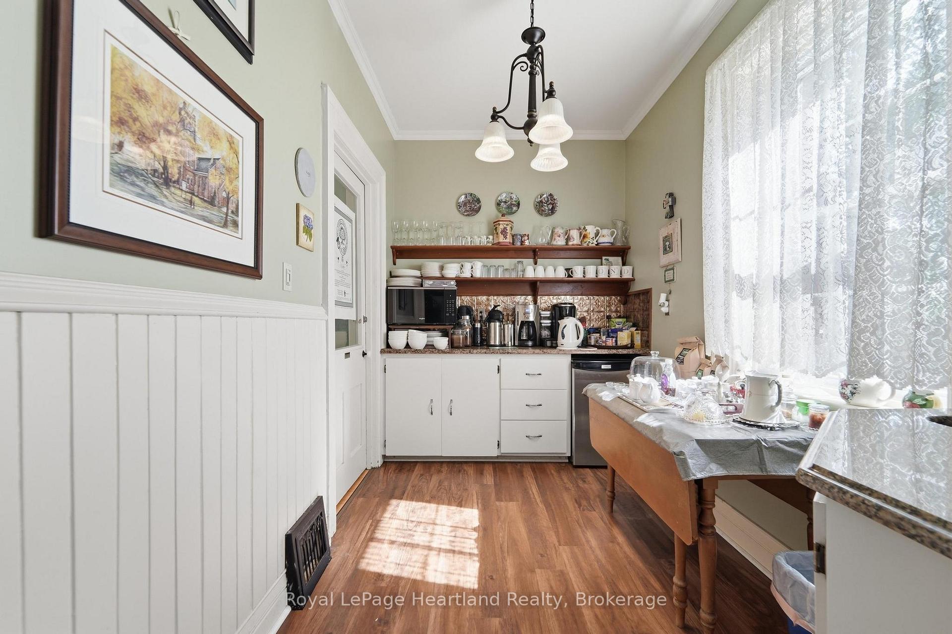 Photo 24 of 71 Kirk Street, Central Huron, Clinton — HOMEH