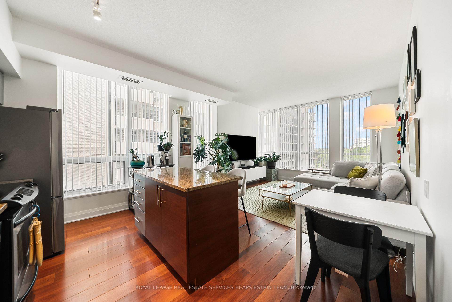 Photo 6 of Unit 704, 83 Redpath Avenue, Toronto, Mount Pleasant West — HOMEH