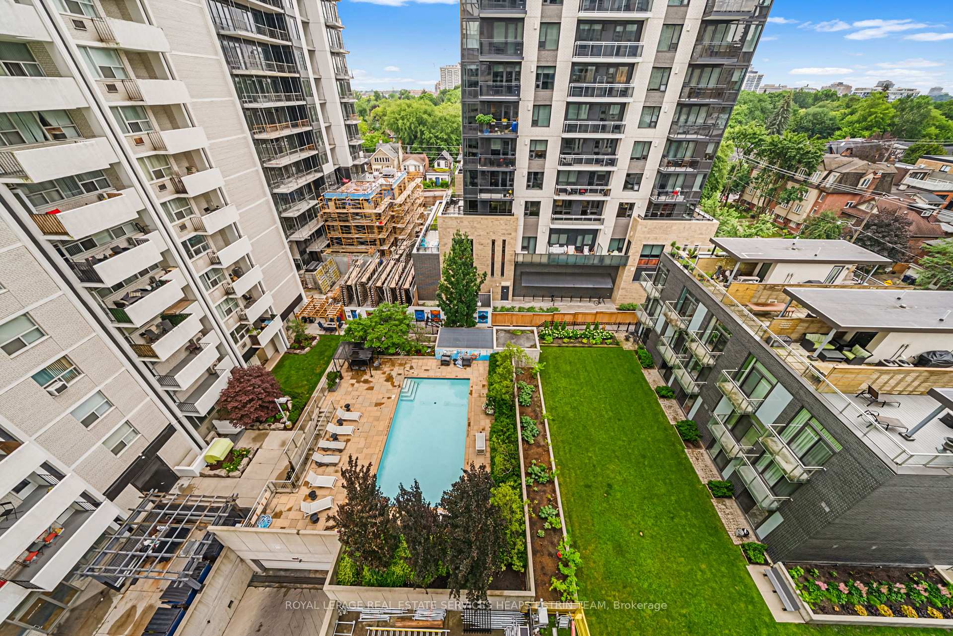 Photo 23 of Unit 704, 83 Redpath Avenue, Toronto, Mount Pleasant West — HOMEH