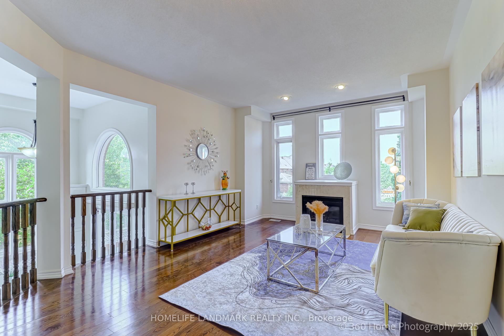 Photo 11 of 211 Frank Endean Road, Richmond Hill, Rouge Woods — HOMEH