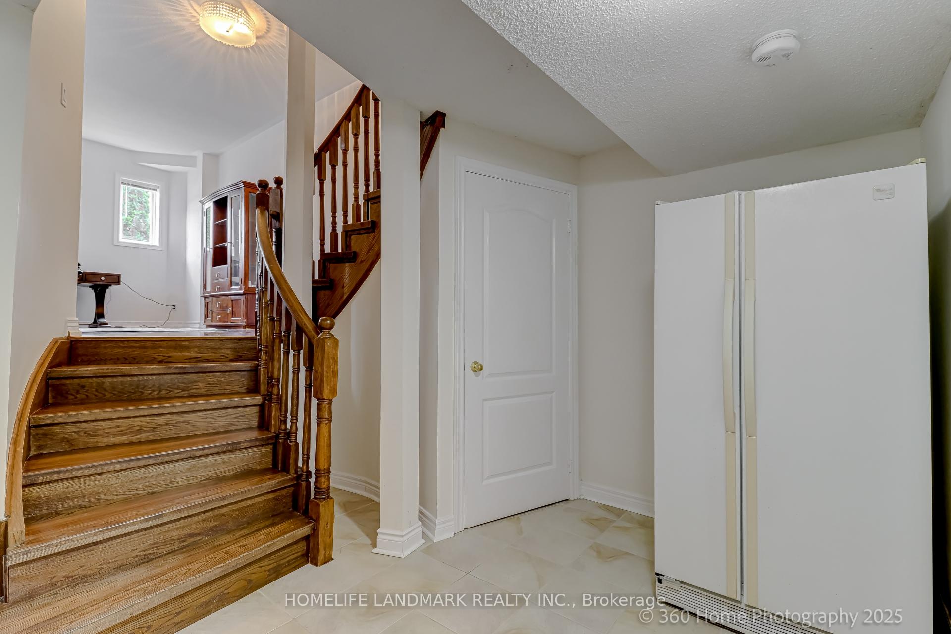 Photo 28 of 211 Frank Endean Road, Richmond Hill, Rouge Woods — HOMEH