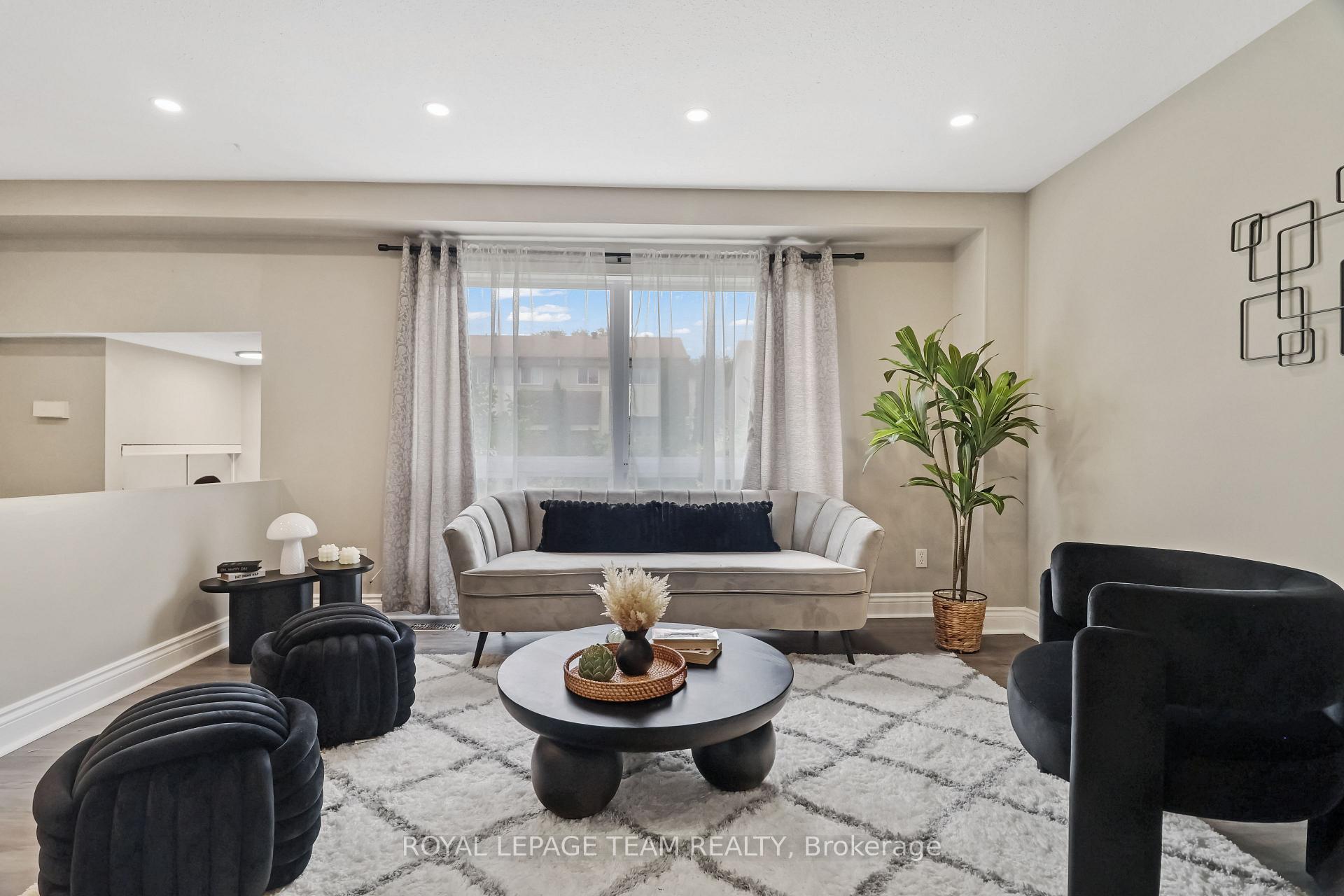 Photo 6 of 38A Forester Crescent, Ottawa, Westcliffe Estates — HOMEH
