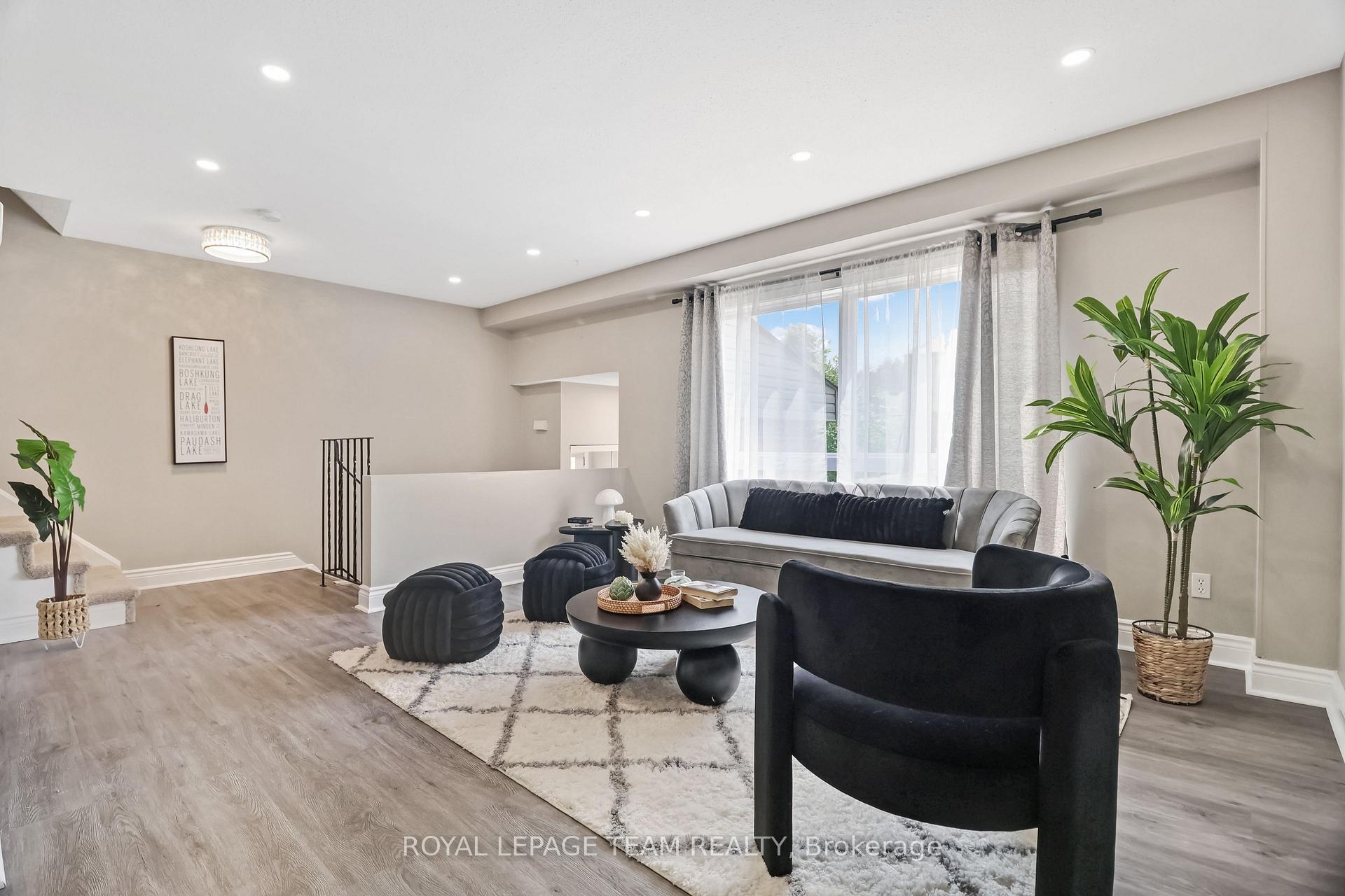 Photo 7 of 38A Forester Crescent, Ottawa, Westcliffe Estates — HOMEH