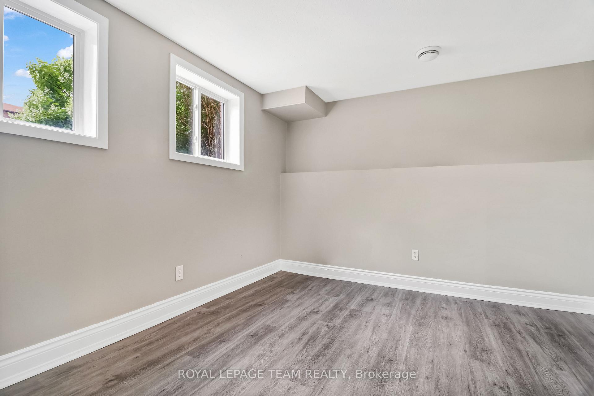 Photo 18 of 38A Forester Crescent, Ottawa, Westcliffe Estates — HOMEH
