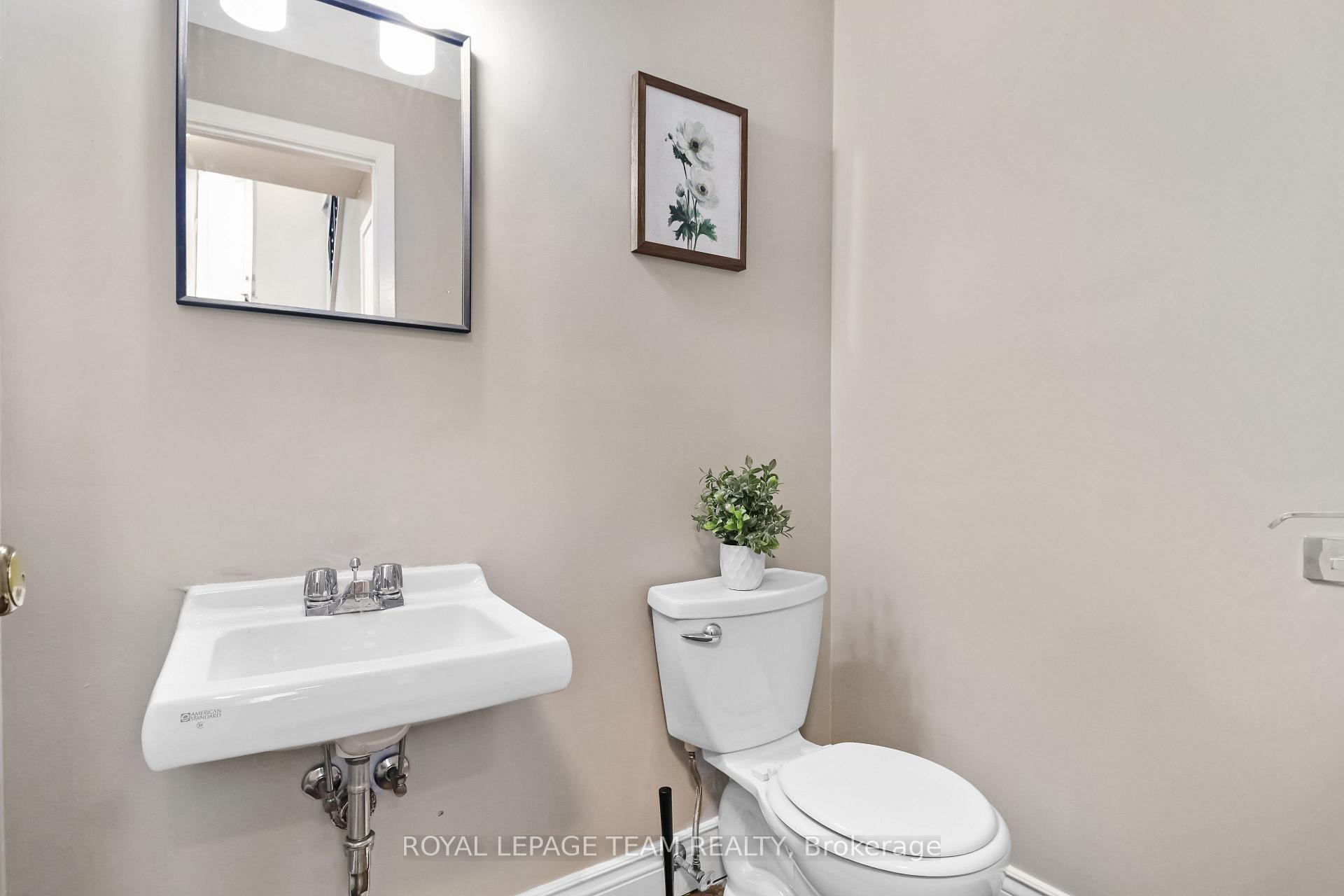Photo 20 of 38A Forester Crescent, Ottawa, Westcliffe Estates — HOMEH