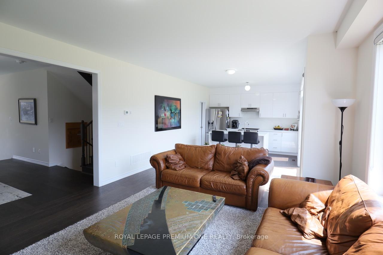Photo 25 of 13 Simona Avenue, Wasaga Beach — HOMEH