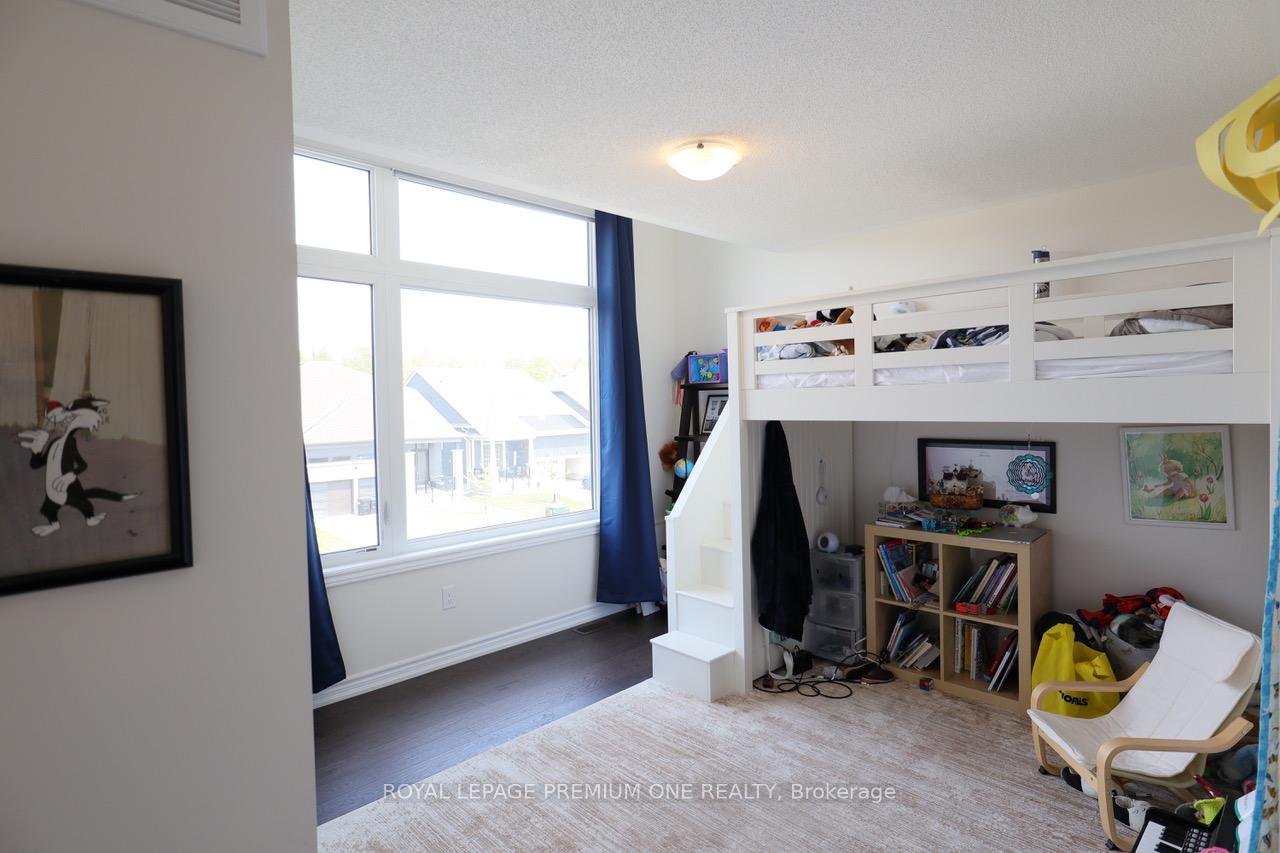 Photo 37 of 13 Simona Avenue, Wasaga Beach — HOMEH