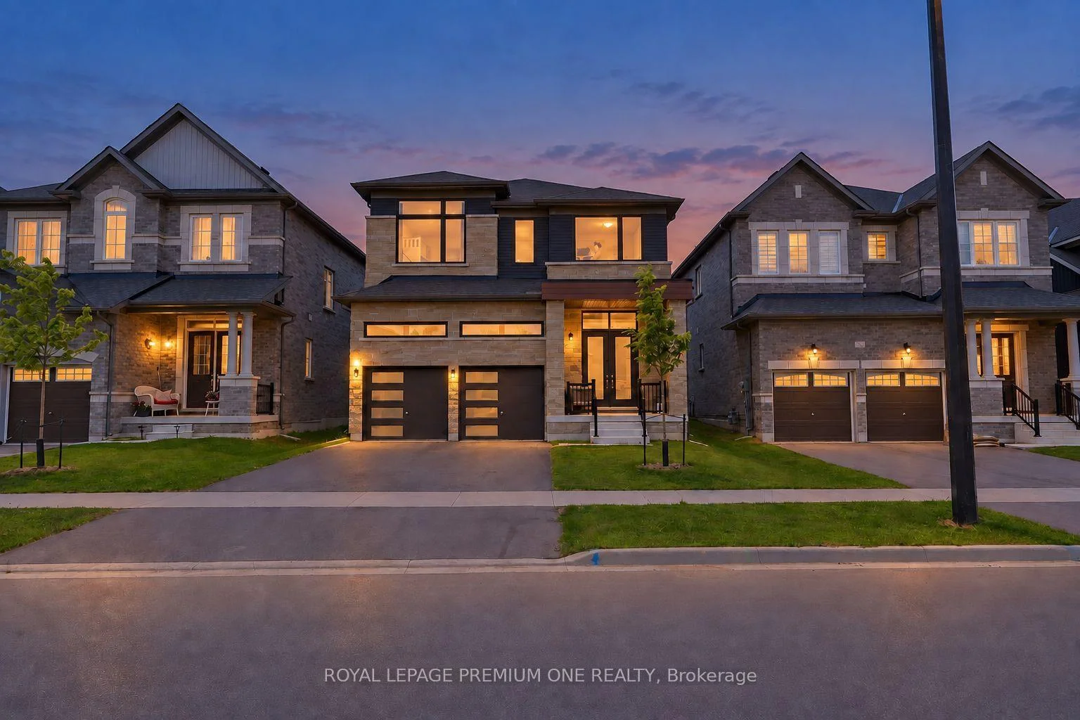 Photo 1 of 13 Simona Avenue, Wasaga Beach — HOMEH